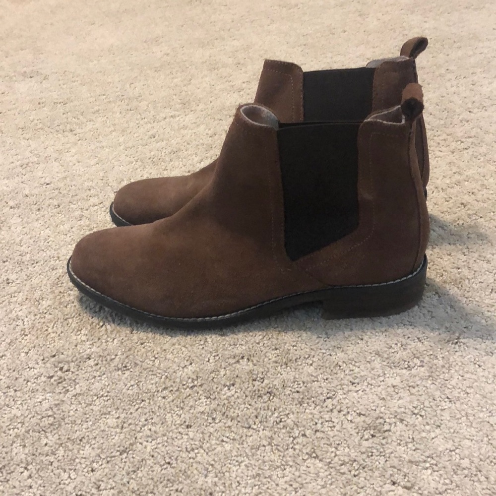 FAT FACE SIZE 9 BROWN BOOTS